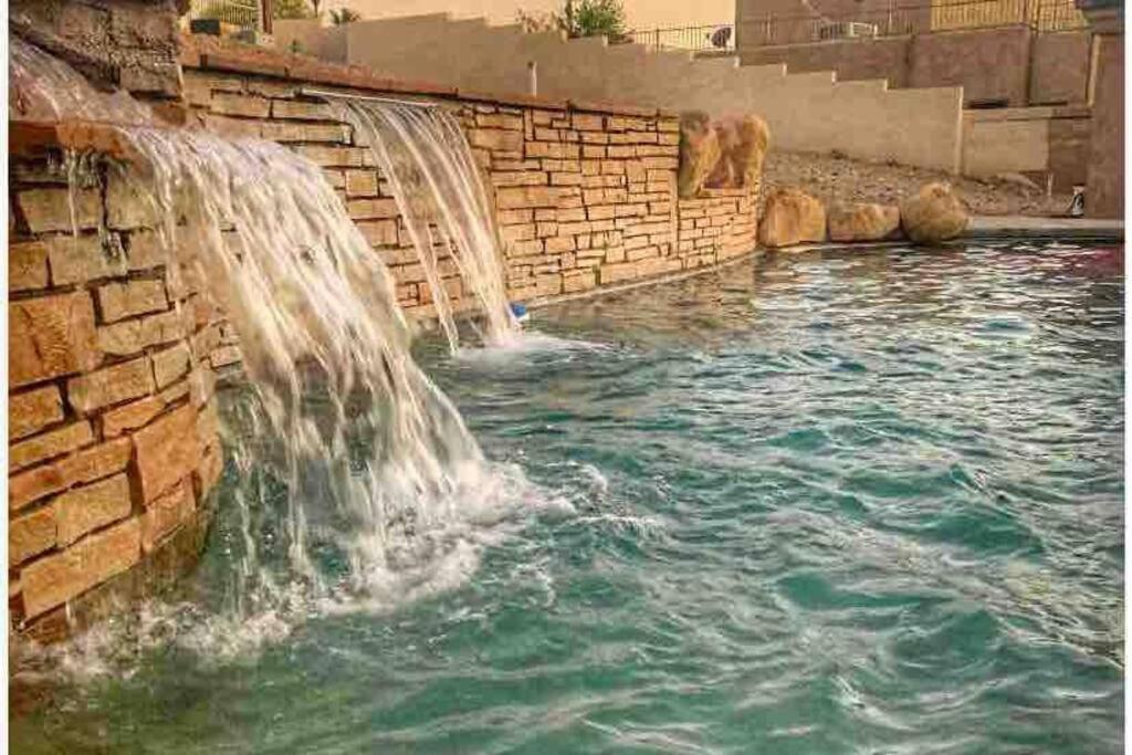 Ultimate Backyard-Pool/Spa. Slide. Lakeview. Ball مدينة ليك هافاسو المظهر الخارجي الصورة